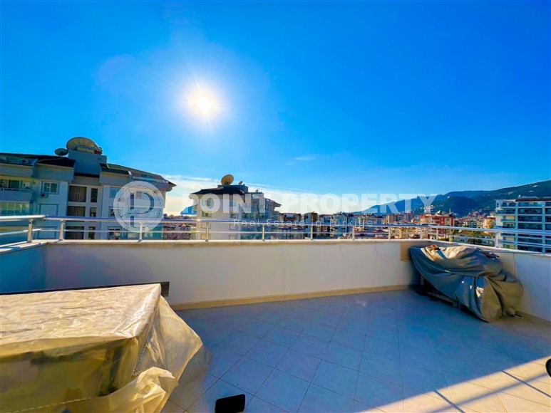 Большая двухуровневая квартира 4+1 с видом на город и горы, на 10-м этаже с мансардой, в центре района Джикджилли-id-7417-фото-16