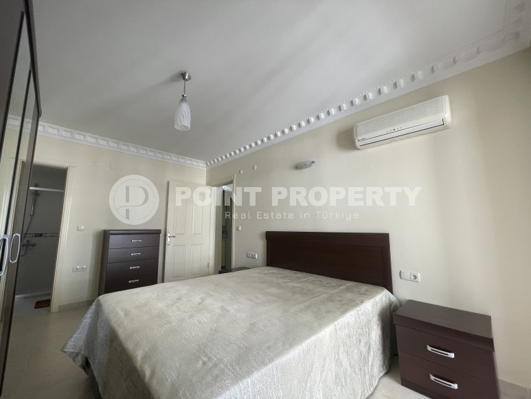 Furnished apartment 2+1 with panoramic views of the city and the sea, 600 meters from the sea, in the center of Mahmutlar-id-7418-photo-9