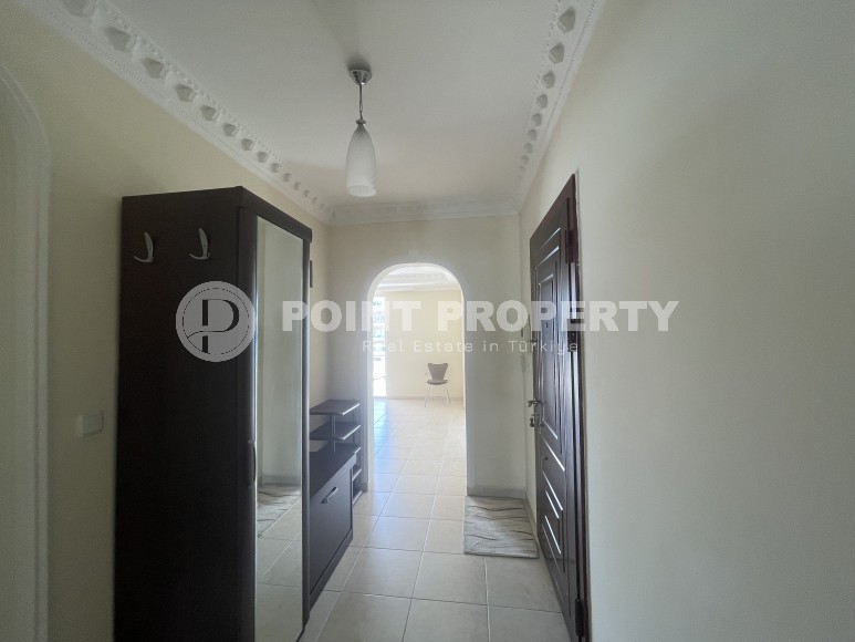 Furnished apartment 2+1 with panoramic views of the city and the sea, 600 meters from the sea, in the center of Mahmutlar-id-7418-photo-13