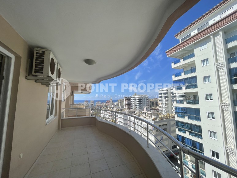 Furnished apartment 2+1 with panoramic views of the city and the sea, 600 meters from the sea, in the center of Mahmutlar-id-7418-photo-20