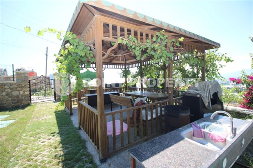 Двухуровневая четырехкомнатная квартира, 200м², в комплексе с хорошей инфраструктурой в районе Алании - Каргыджак-id-1572-фото-42