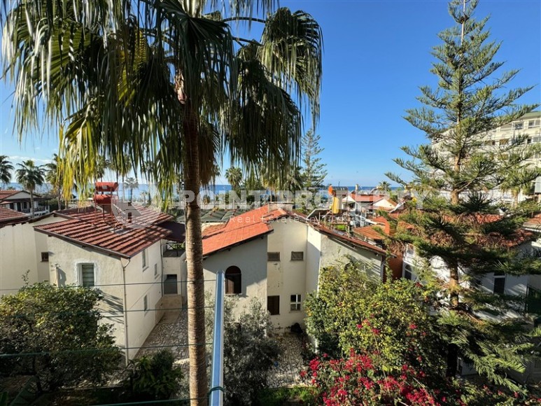 Недорогая квартира 2+1 в 30 метрах от моря, в центре популярного района Аланьи - Махмутлар-id-7420-фото-16