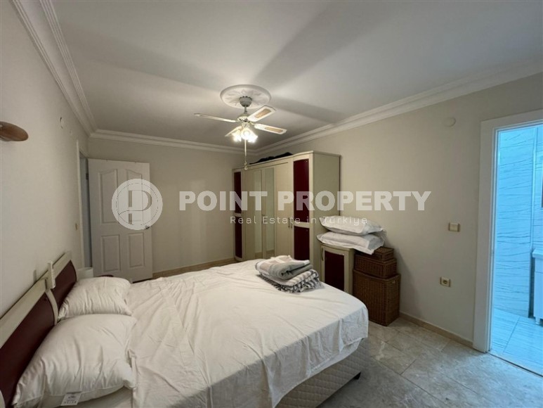 Панорамная двухуровневая квартира 4+2 с видом на море и горы, в центре популярного района Аланьи - Махмутлар-id-7421-фото-9