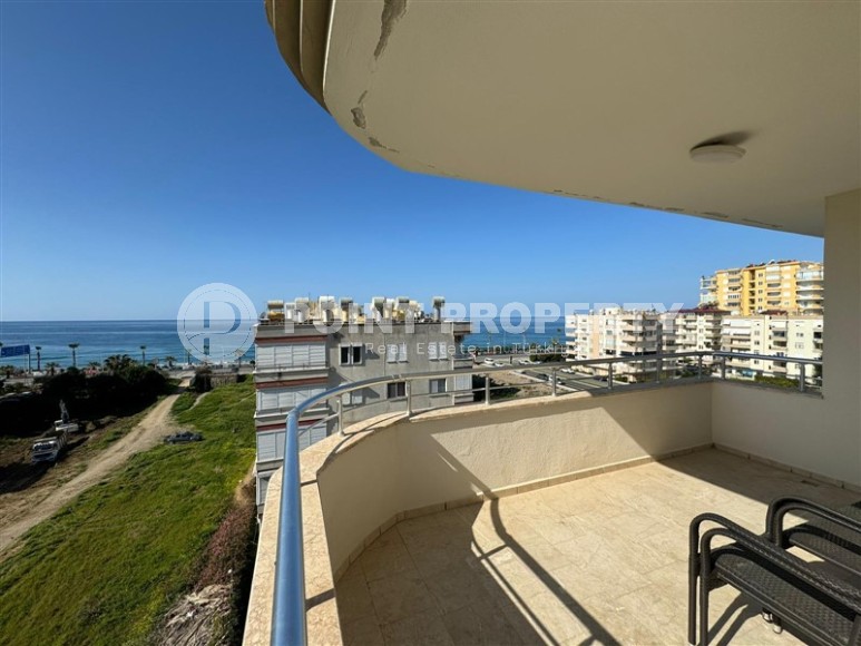 Панорамная двухуровневая квартира 4+2 с видом на море и горы, в центре популярного района Аланьи - Махмутлар-id-7421-фото-19