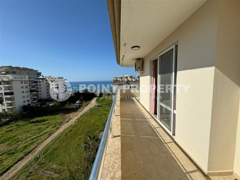 Панорамная двухуровневая квартира 4+2 с видом на море и горы, в центре популярного района Аланьи - Махмутлар-id-7421-фото-23