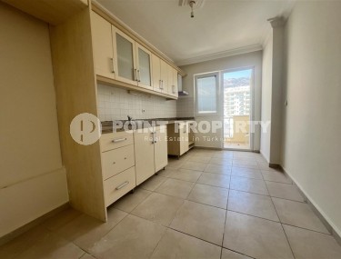 Panoramic apartment with city and mountain views 250 meters from the sea, in the center of Mahmutlar-id-7422-photo-2