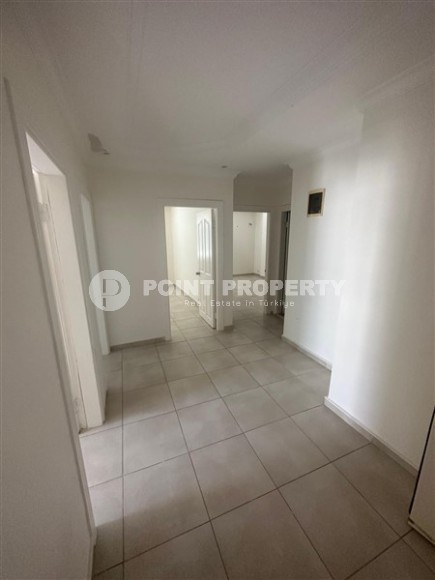 Panoramic apartment with city and mountain views 250 meters from the sea, in the center of Mahmutlar-id-7422-photo-5