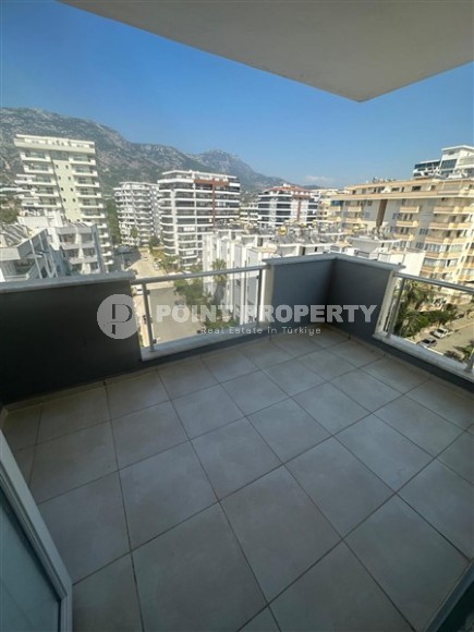 Panoramic apartment with city and mountain views 250 meters from the sea, in the center of Mahmutlar-id-7422-photo-10