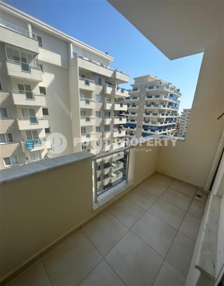 Panoramic apartment with city and mountain views 250 meters from the sea, in the center of Mahmutlar-id-7422-photo-11
