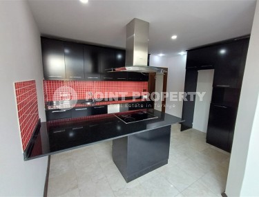 Duplex apartment 4+1, with a total area of 220 m2, on the 5th floor with an attic in a complex built in 2006-id-7423-photo-4