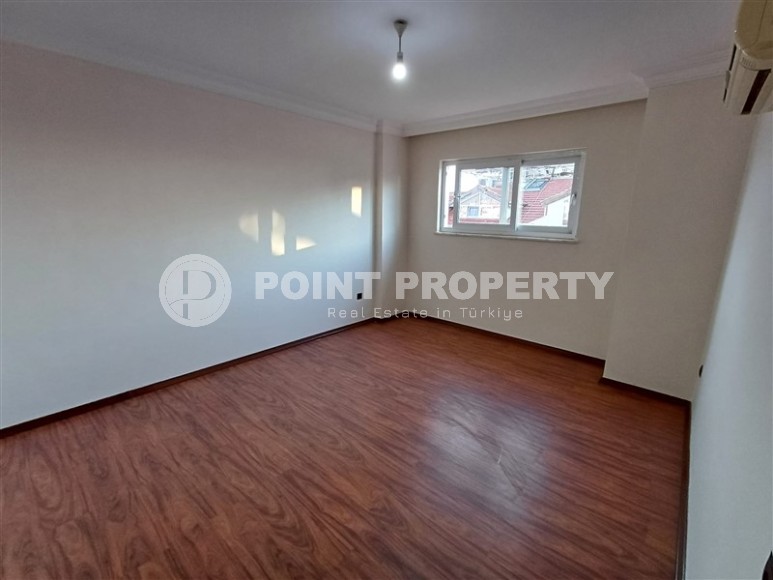 Duplex apartment 4+1, with a total area of 220 m2, on the 5th floor with an attic in a complex built in 2006-id-7423-photo-6