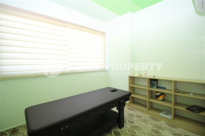 Двухуровневая четырехкомнатная квартира, 200м², в комплексе с хорошей инфраструктурой в районе Алании - Каргыджак-id-1572-фото-53