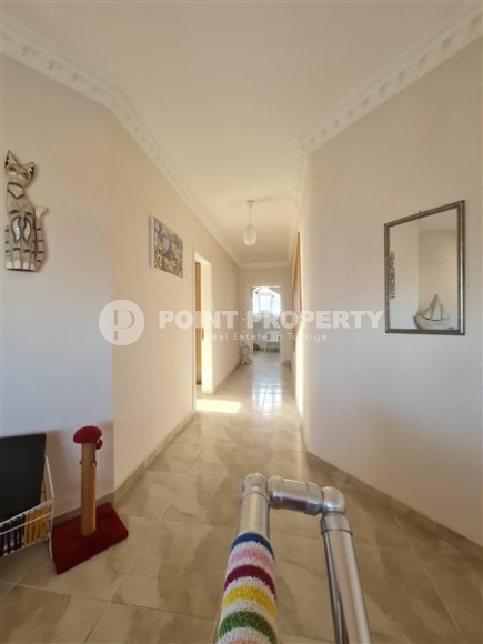 Меблированная квартира 3+1 на 4-м этаже с мансардой, в 350 метрах от моря, в центре района Оба-id-7426-фото-11