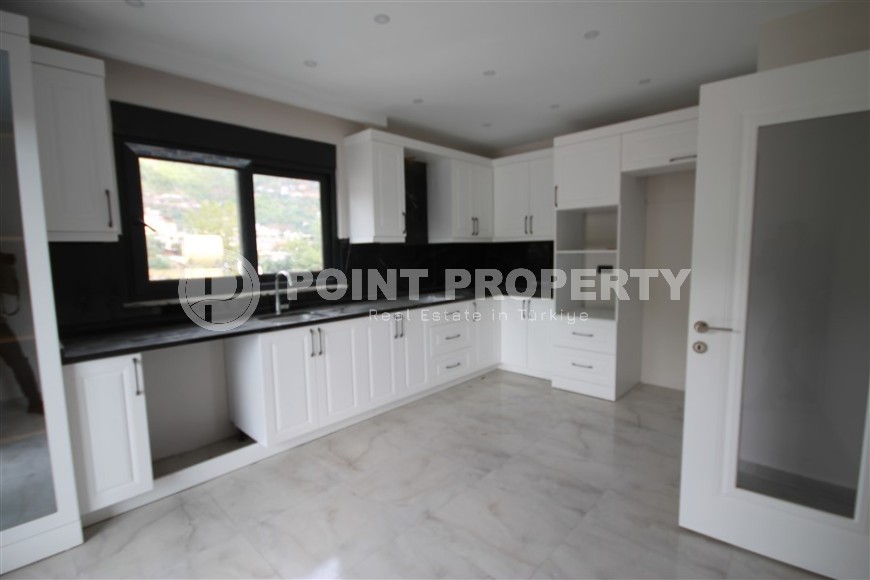 New apartment with fine finishing four kilometers from the sea, in a green, environmentally friendly area of Alanya - Ciplakli-id-7430-photo-4