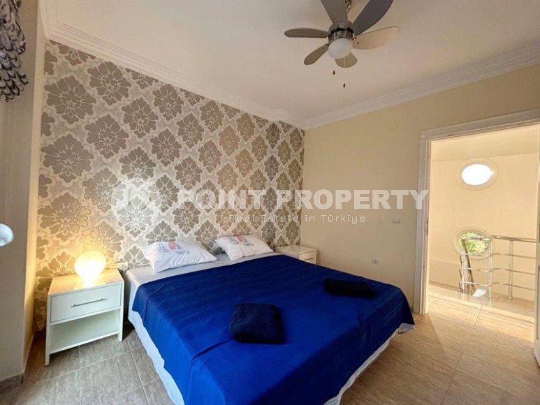 Detached two-storey villa with a swimming pool and a garden, in a prestigious area of Alanya - Kestel-id-7434-photo-8