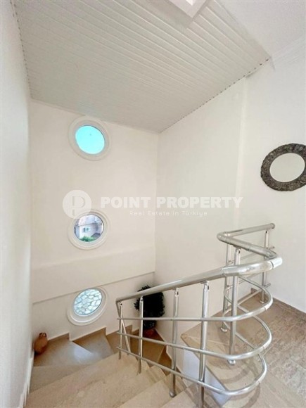 Detached two-storey villa with a swimming pool and a garden, in a prestigious area of Alanya - Kestel-id-7434-photo-14