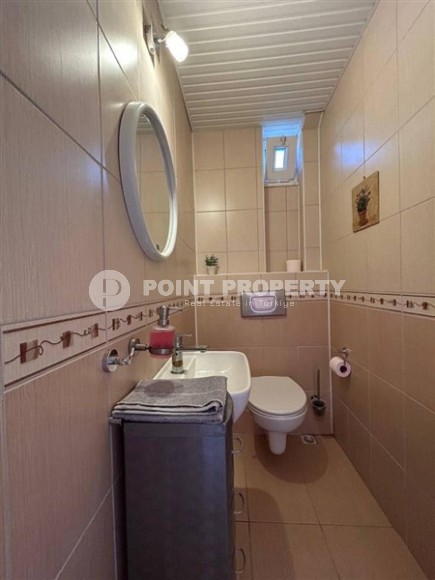 Detached two-storey villa with a swimming pool and a garden, in a prestigious area of Alanya - Kestel-id-7434-photo-17