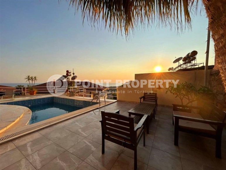 Detached two-storey villa with a swimming pool and a garden, in a prestigious area of Alanya - Kestel-id-7434-photo-22