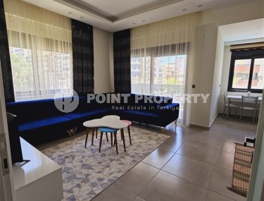 Ready-to-move-in apartment with furniture and household appliances, in a modern area of Alanya - Mahmutlar-id-7439-photo-1