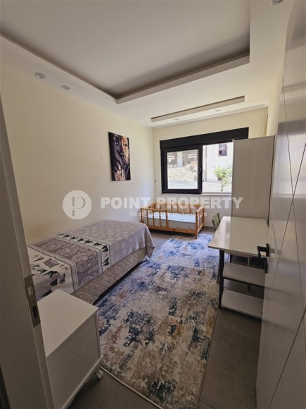 Ready-to-move-in apartment with furniture and household appliances, in a modern area of Alanya - Mahmutlar-id-7439-photo-6