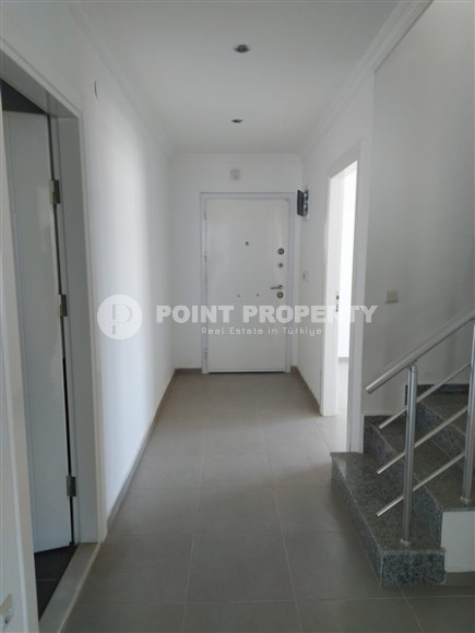 Видовой пентхаус 4+1, 200м², в комплексе с бассейном в 200м от моря в районе Кестель, Аланья-id-1574-фото-2