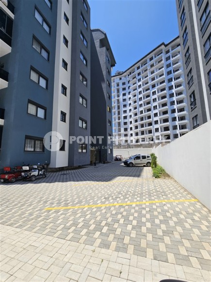 Ready-to-move-in apartment with furniture and household appliances, in a modern area of Alanya - Mahmutlar-id-7439-photo-24