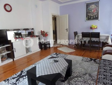 Furnished apartment 2+1 250 meters from the sea, in the center of the popular area of Alanya - Mahmutlar-id-7444-photo-3