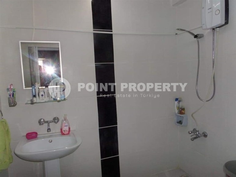 Furnished apartment 2+1 250 meters from the sea, in the center of the popular area of Alanya - Mahmutlar-id-7444-photo-8