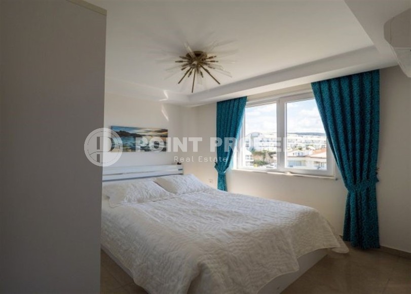 Панорамная двухуровневая квартира с видом на море на 3-м этаже с мансардой, в 500 метрах от пляжа и набережной-id-7454-фото-6