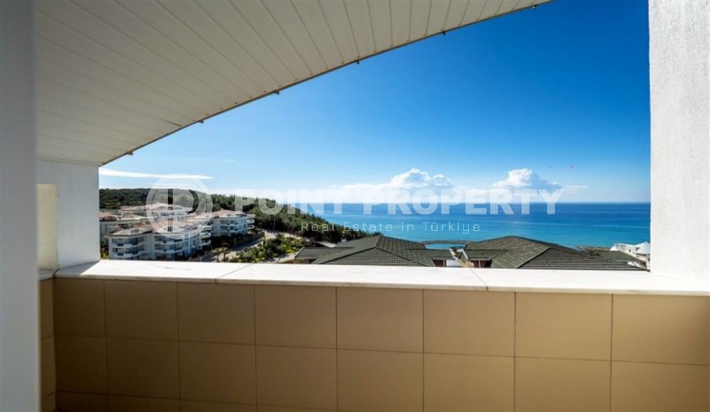 Панорамная двухуровневая квартира с видом на море на 3-м этаже с мансардой, в 500 метрах от пляжа и набережной-id-7454-фото-17