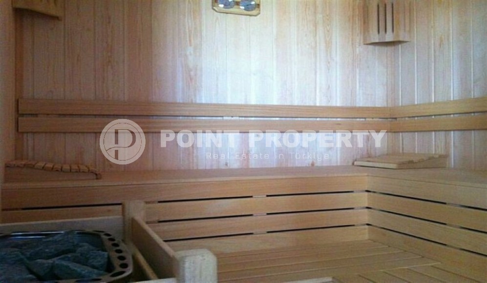 Панорамная двухуровневая квартира с видом на море на 3-м этаже с мансардой, в 500 метрах от пляжа и набережной-id-7454-фото-21