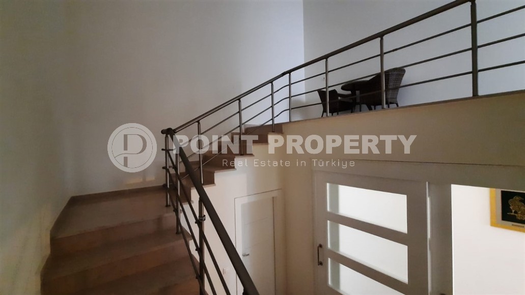 Большая двухуровневая квартира 4+1, общей площадью 240 м2, на 5-м этаже в мансардой в жилом комплексе с богатой внутренней инфраструктурой-id-7459-фото-10