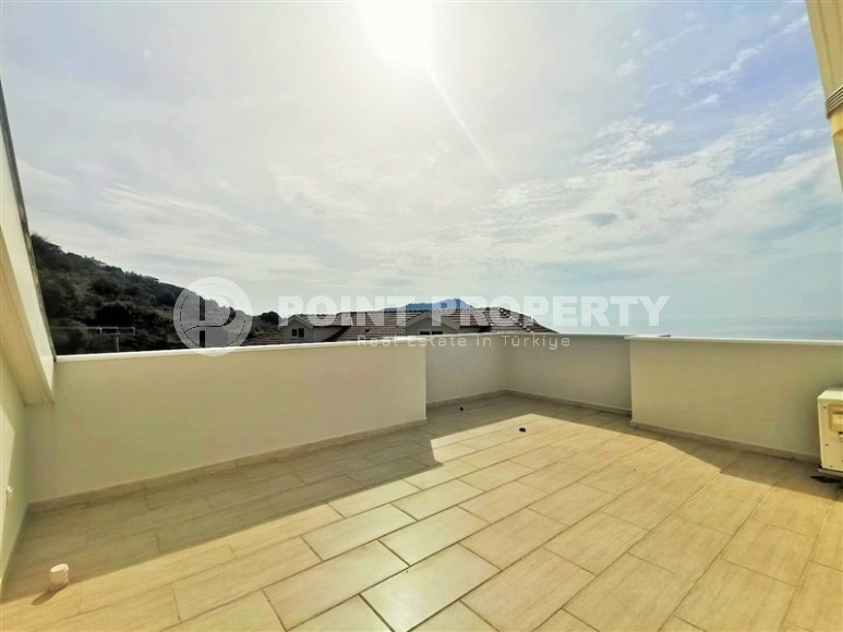 Панорамная квартира с большой открытой террасой, в 550 метрах от пляжа и набережной-id-7463-фото-15