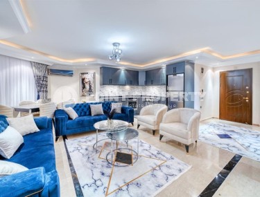 Apartment with luxurious panoramic views of the sea and Mount Kale, in the center of a quiet area of Alanya - Tosmur-id-7464-photo-3