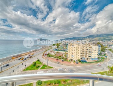 Apartment with luxurious panoramic views of the sea and Mount Kale, in the center of a quiet area of Alanya - Tosmur-id-7464-photo-1