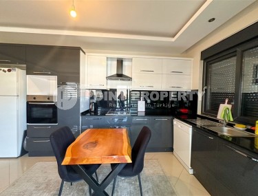 Просторная квартира 2+1, общей площадью 110 м2, в нескольких минутах ходьбы от моря и центра района Оба-id-7466-фото-3