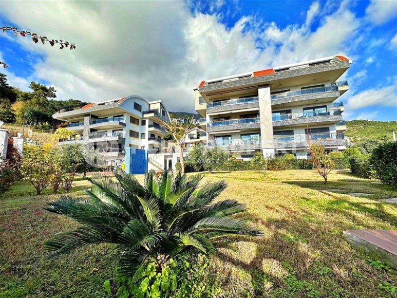 Comfortable apartment with modern design one and a half kilometers from the sea, in the prestigious area of Alanya - Hasbahce-id-7469-photo-18