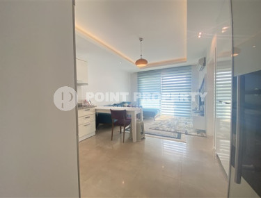 Furnished one bedroom apartment, 55m², in a luxury complex in Mahmutlar, Alanya-id-1576-photo-3