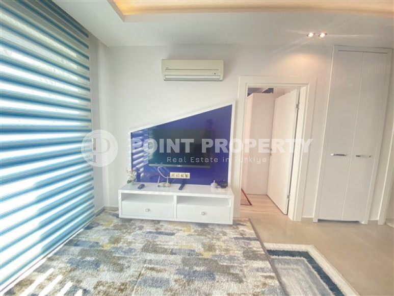 Furnished one bedroom apartment, 55m², in a luxury complex in Mahmutlar, Alanya-id-1576-photo-4