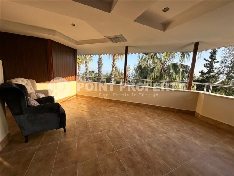 Двухэтажная вилла с собственным садом в 200 метрах от моря-id-5092-фото-22