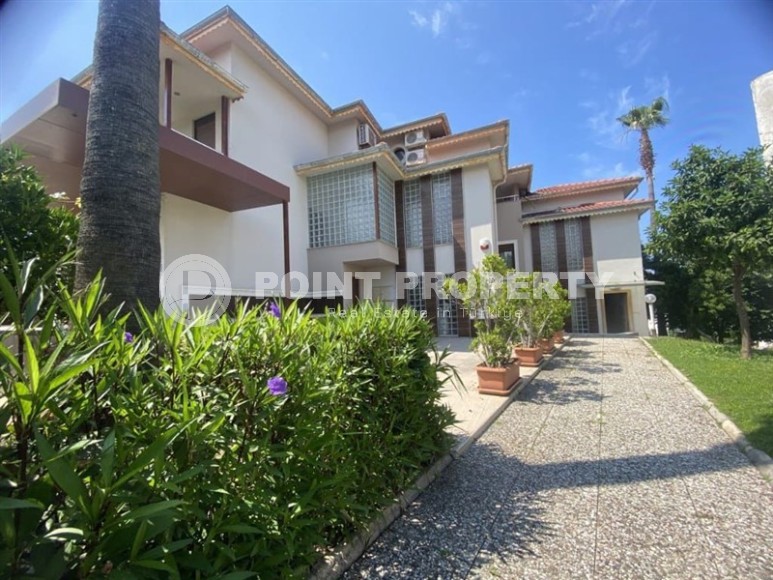 Двухэтажная вилла с собственным садом в 200 метрах от моря-id-5092-фото-23