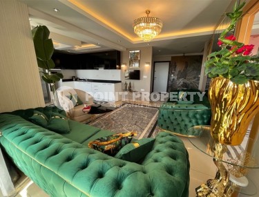 Stylish two-level apartment with designer renovation 800 meters from the sea, in a quiet area of Alanya - Cikcilli-id-7478-photo-3