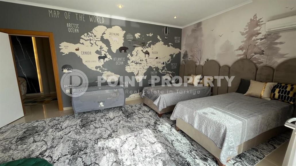 Stylish two-level apartment with designer renovation 800 meters from the sea, in a quiet area of Alanya - Cikcilli-id-7478-photo-7