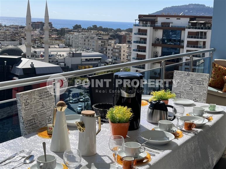 Stylish two-level apartment with designer renovation 800 meters from the sea, in a quiet area of Alanya - Cikcilli-id-7478-photo-14