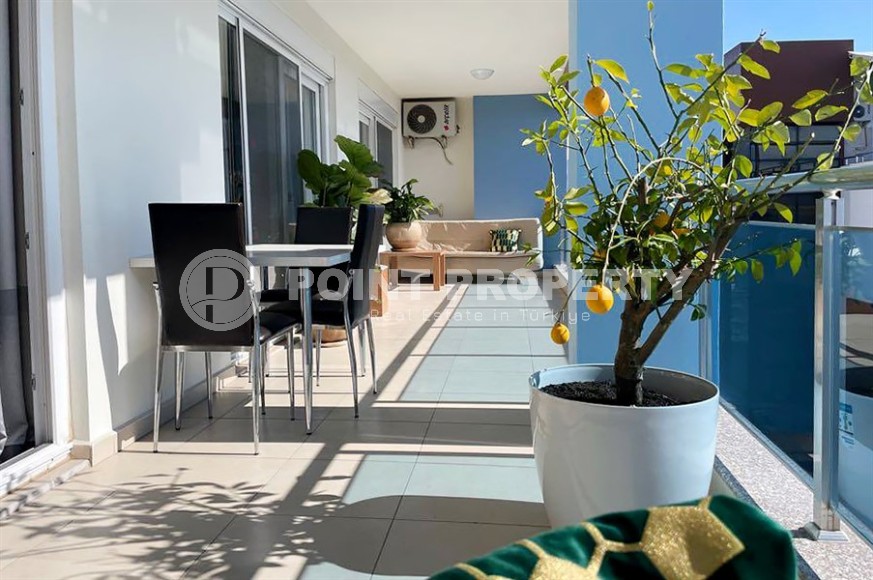 Stylish two-level apartment with designer renovation 800 meters from the sea, in a quiet area of Alanya - Cikcilli-id-7478-photo-15