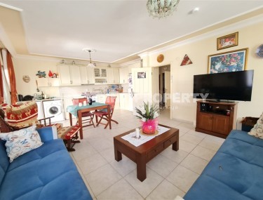 Furnished apartment 2+1 300 meters from the sea, in the center of the European region of Alanya - Lower Oba-id-7481-photo-3