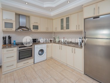 Bright, comfortable apartment overlooking a landscape park, on the 1st floor in a comfortable residential complex 150 meters from the sea-id-7484-photo-4