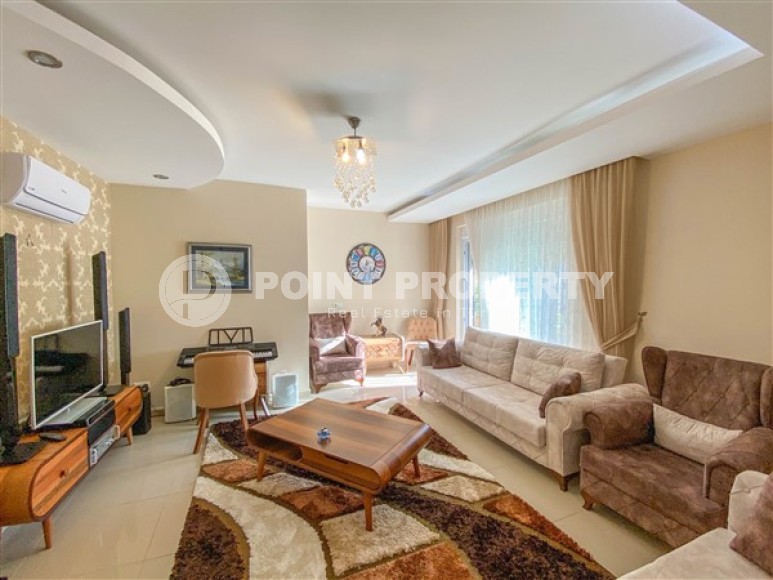 Просторный дуплекс 3+1, общей площадью 170 м2, с современным дизайном, комфортабельной мебелью и всей необходимой бытовой техникой-id-7486-фото-4