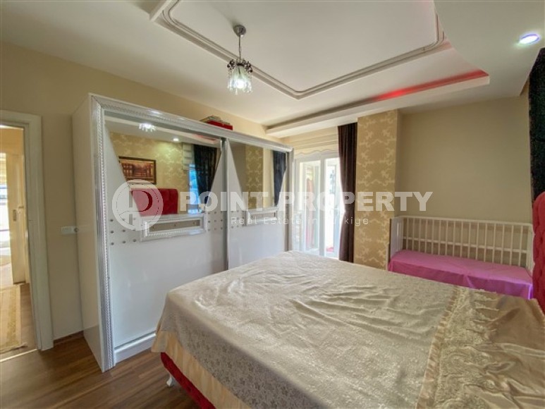 Просторный дуплекс 3+1, общей площадью 170 м2, с современным дизайном, комфортабельной мебелью и всей необходимой бытовой техникой-id-7486-фото-8