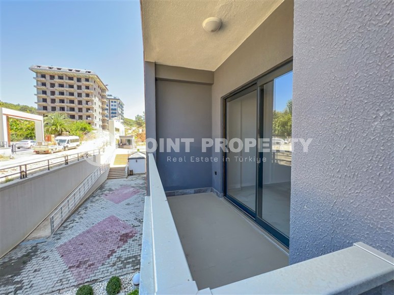 Новая квартира с качественной чистовой отделкой, на 1-м этаже в жилом комплексе с отельной инфраструктурой, построенном в 2022 году-id-7488-фото-8